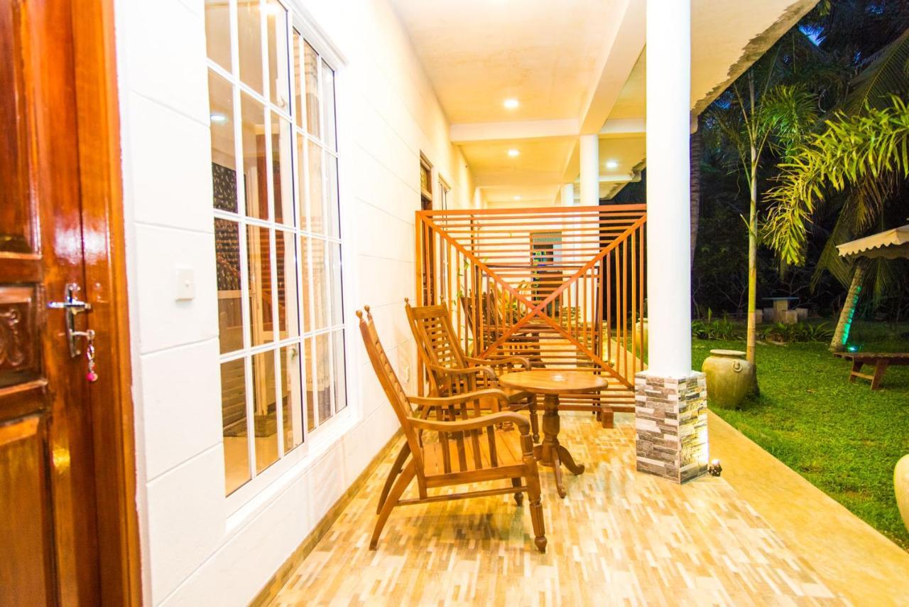 Inn Sea Horizon อาฮังกัลลา ภายนอก รูปภาพ